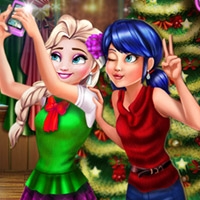 Ladybug and Elsa Xmas Selfie Play